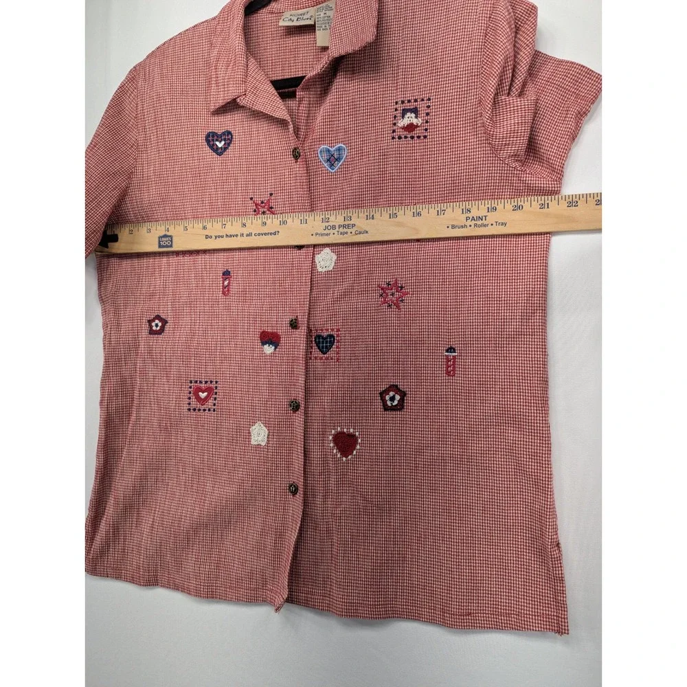 Koret City Blues Womens Medium Red Gingham Embroidered Heart Star Button Shirt - Picture 5 of 8